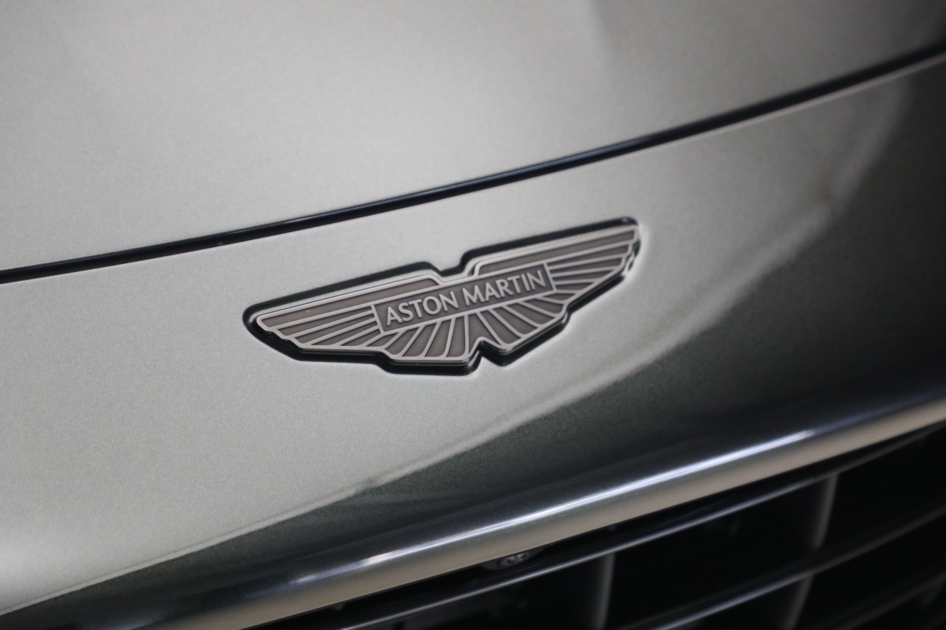 New-2026-Aston-Martin-Vantage-S-Roadster
