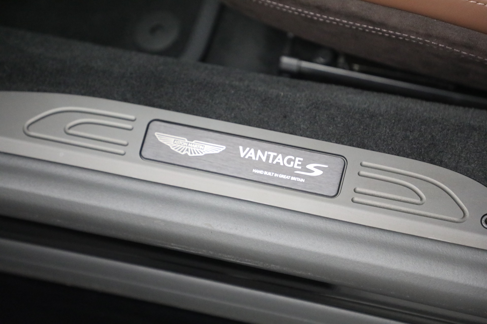 New-2026-Aston-Martin-Vantage-S-Roadster