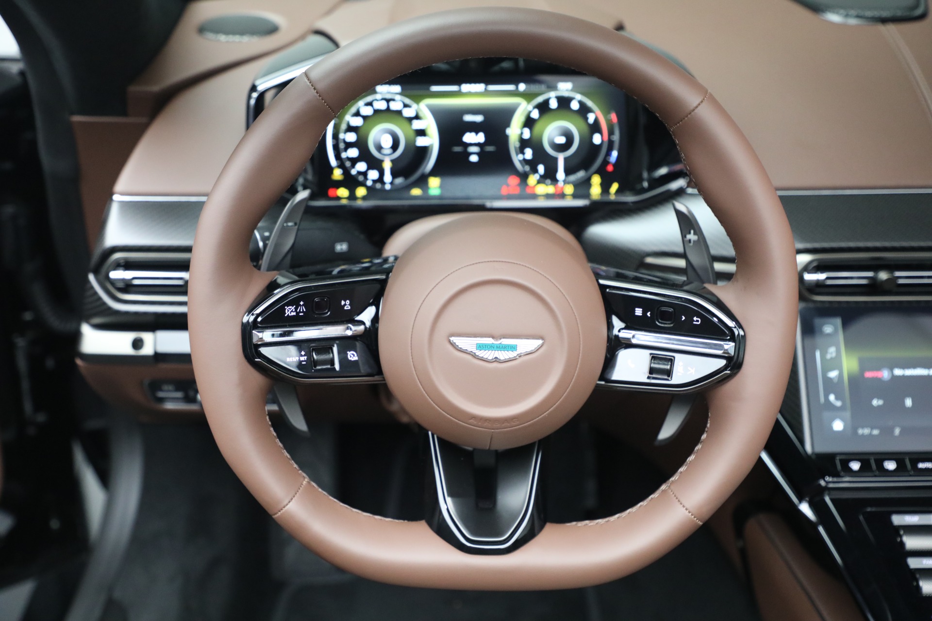 New-2026-Aston-Martin-Vantage-S-Roadster