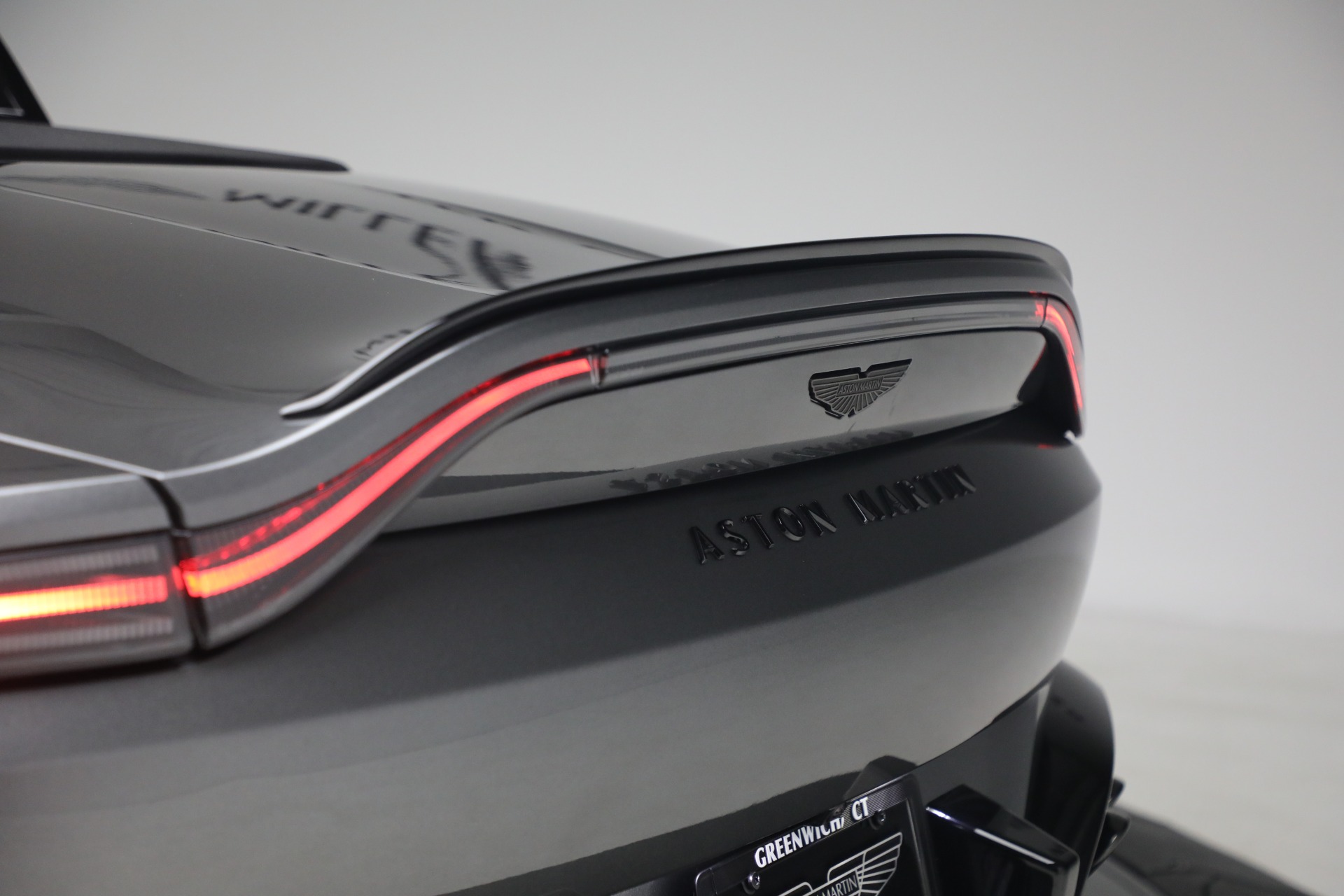 New-2026-Aston-Martin-Vantage-S-Roadster