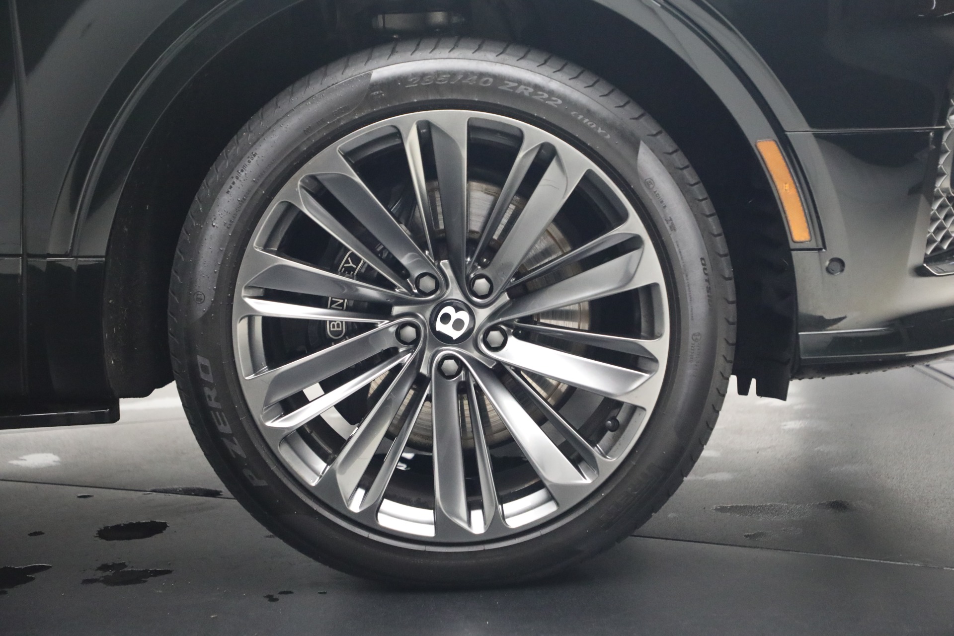 Used-2021-Bentley-Bentayga-Speed