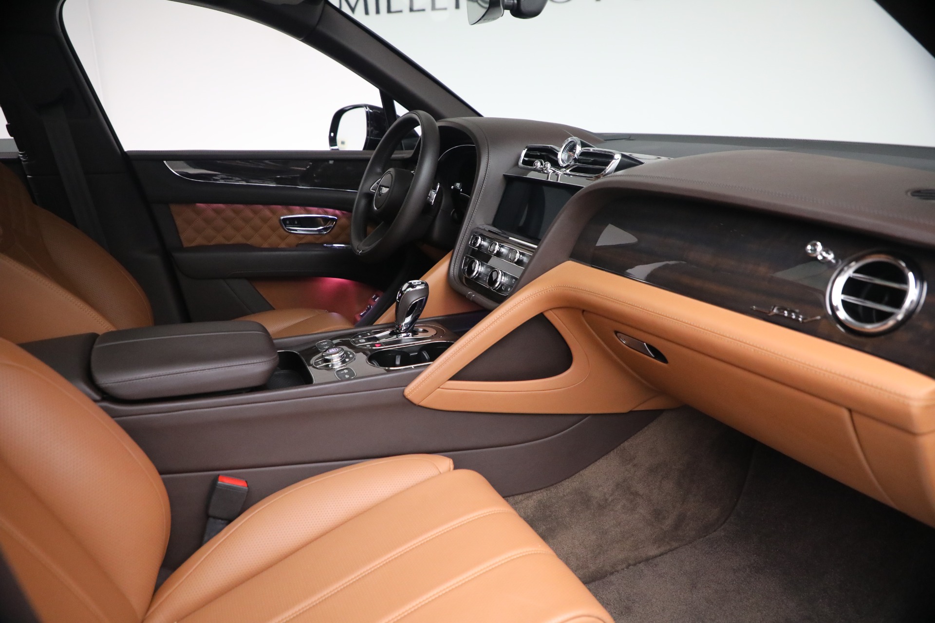 Used-2021-Bentley-Bentayga-Speed