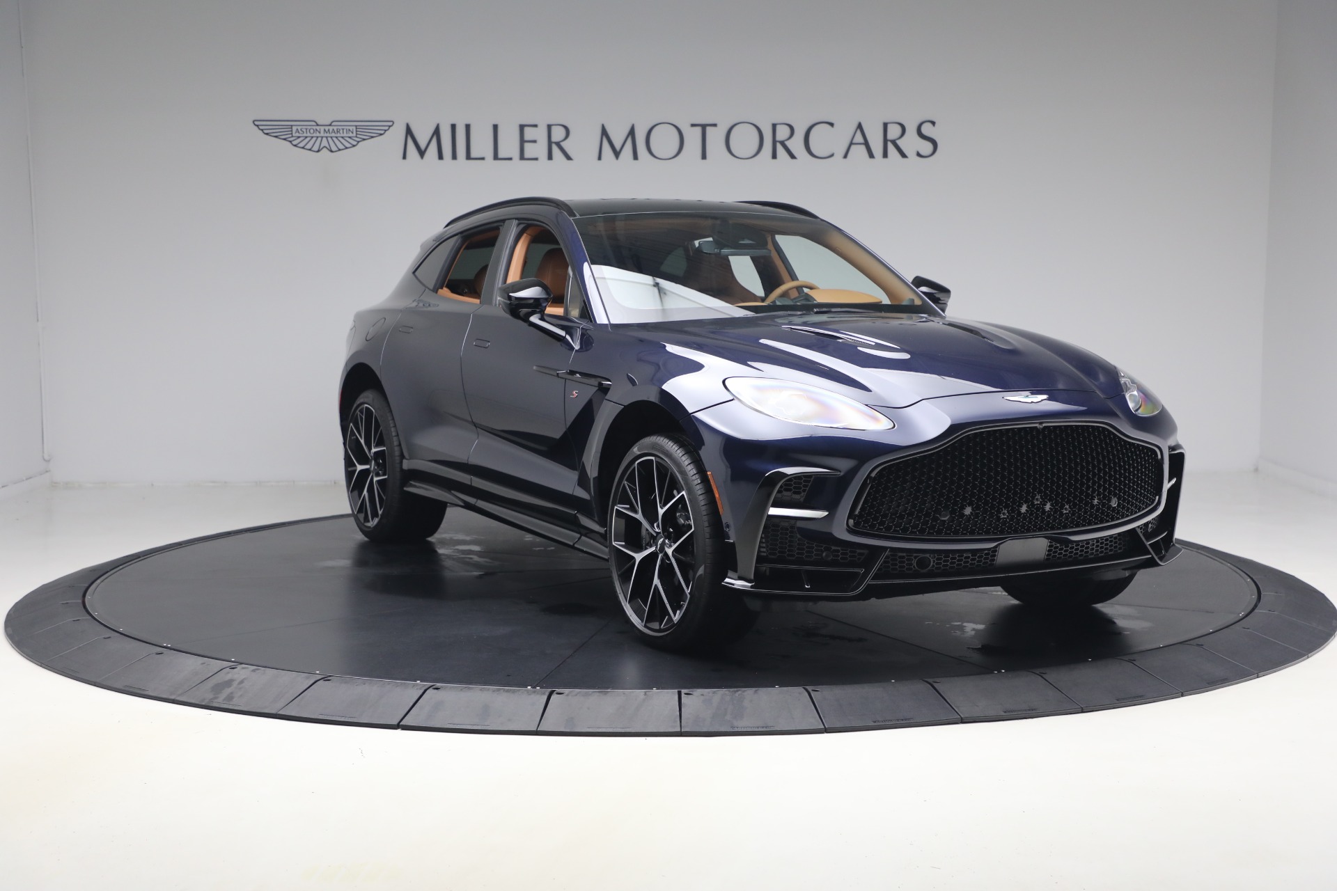 Used-2026-Aston-Martin-DBX-S