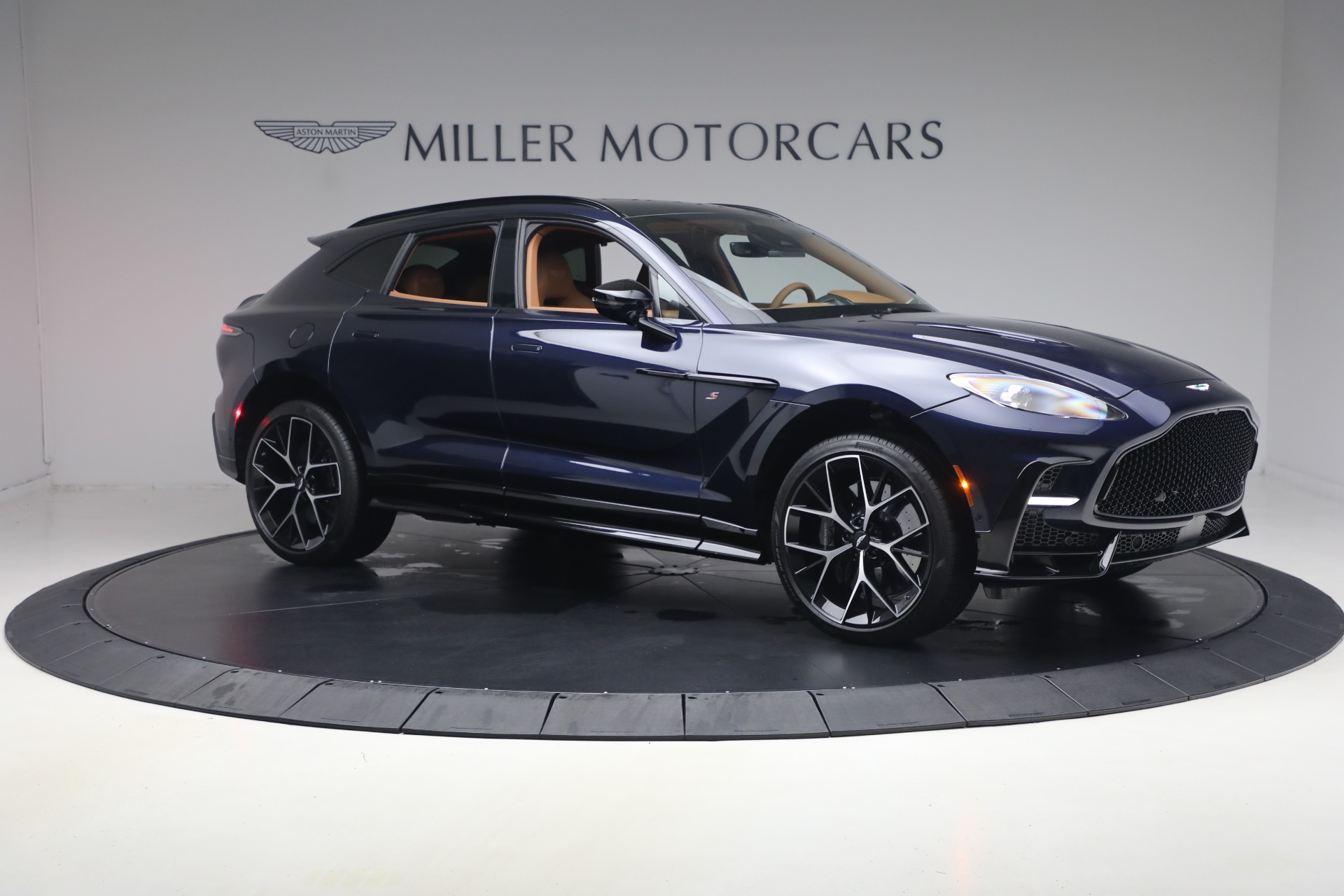 Used-2026-Aston-Martin-DBX-S