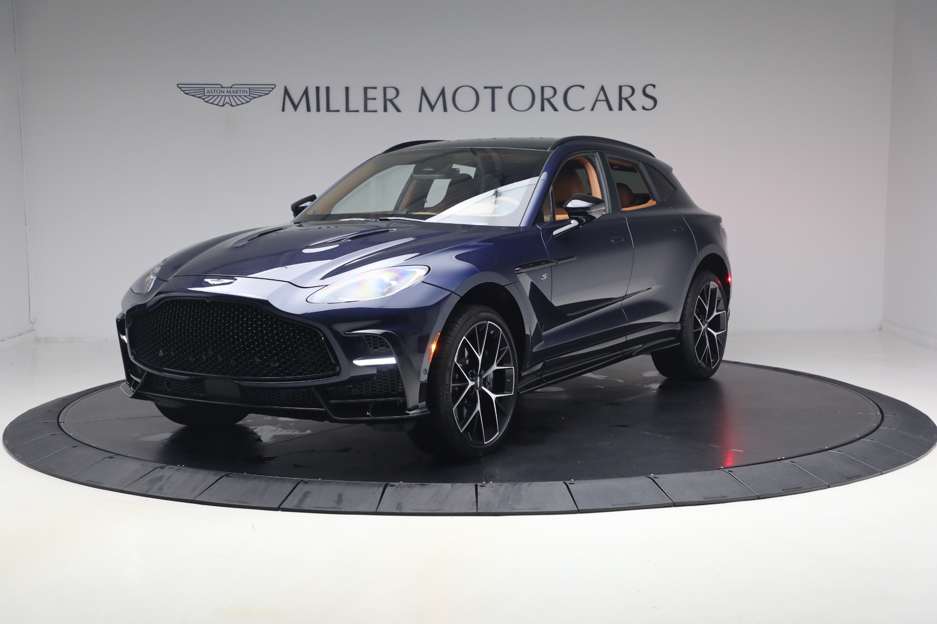 Used-2026-Aston-Martin-DBX-S