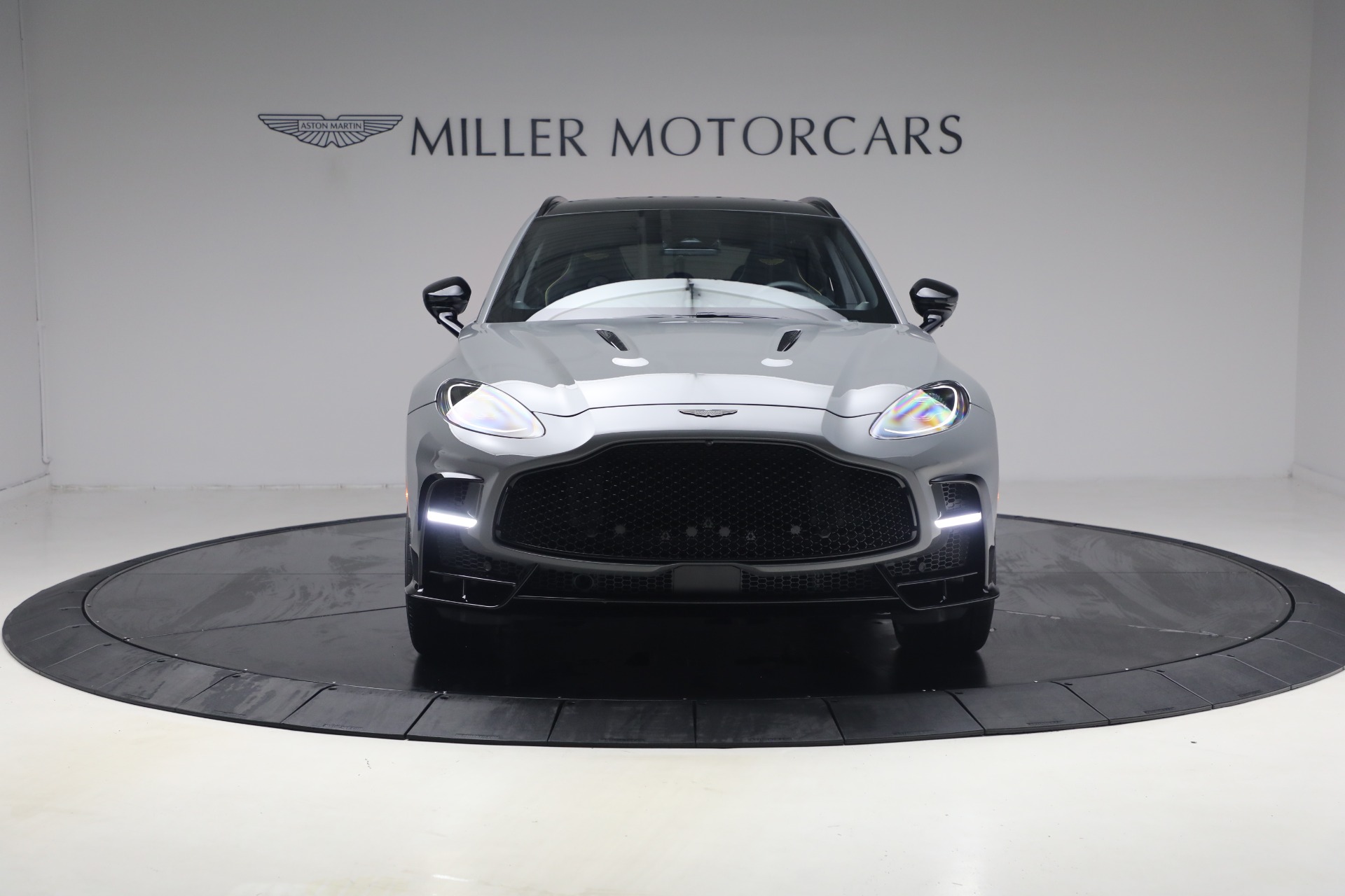 Used-2026-Aston-Martin-DBX-S