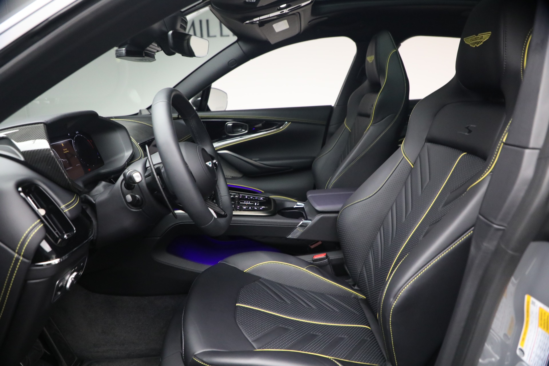Used-2026-Aston-Martin-DBX-S