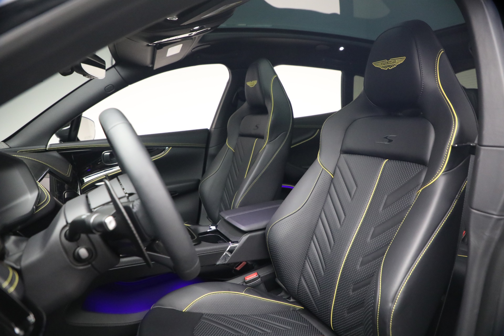 Used-2026-Aston-Martin-DBX-S