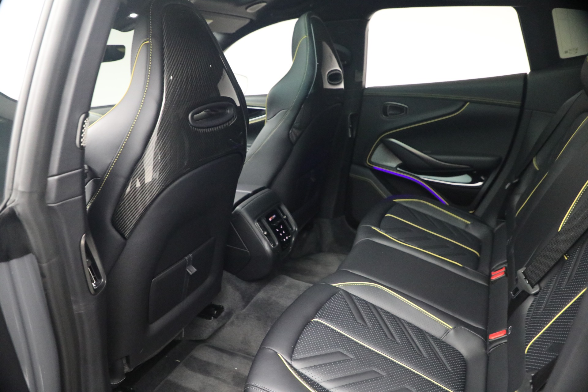 Used-2026-Aston-Martin-DBX-S