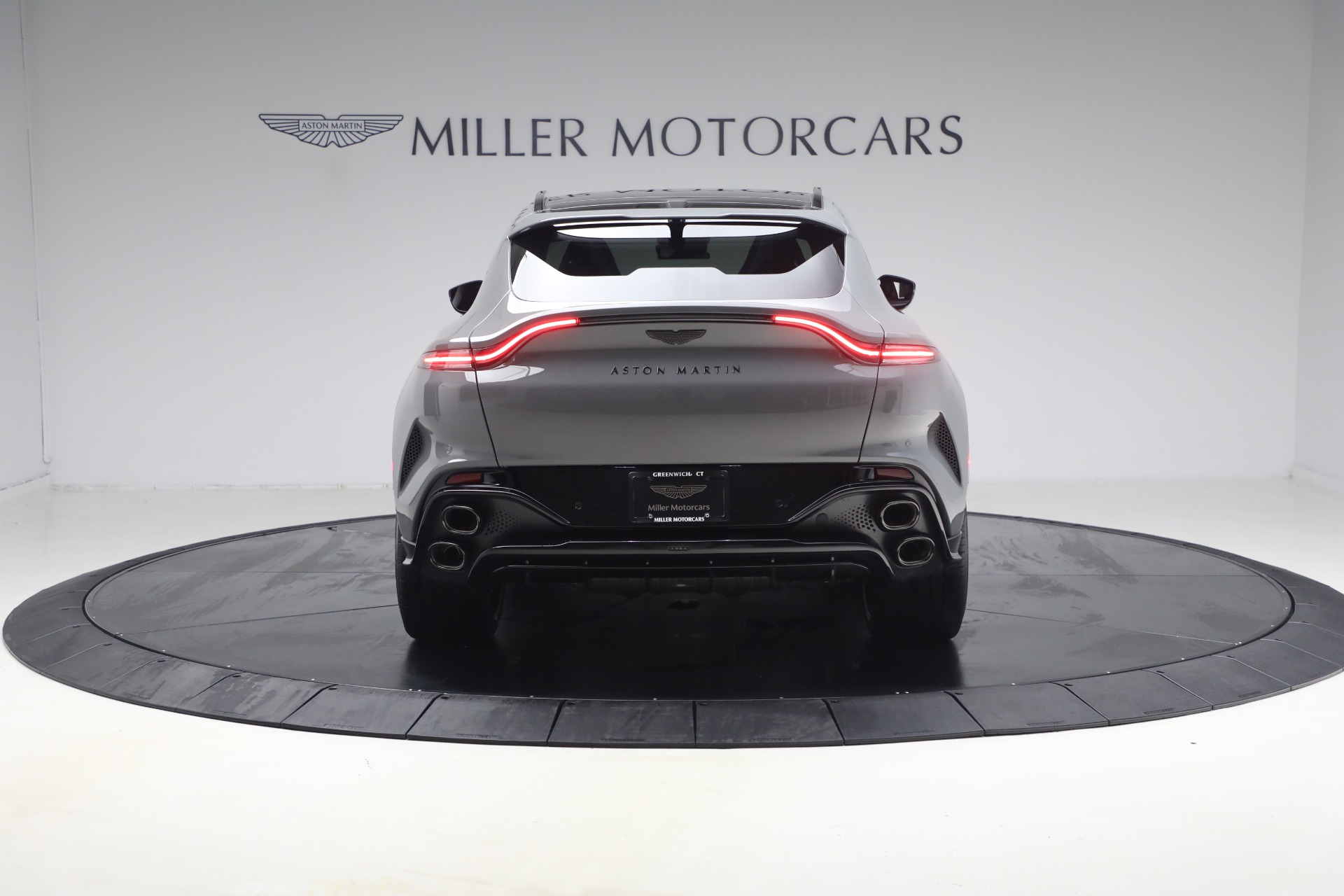 Used-2026-Aston-Martin-DBX-S