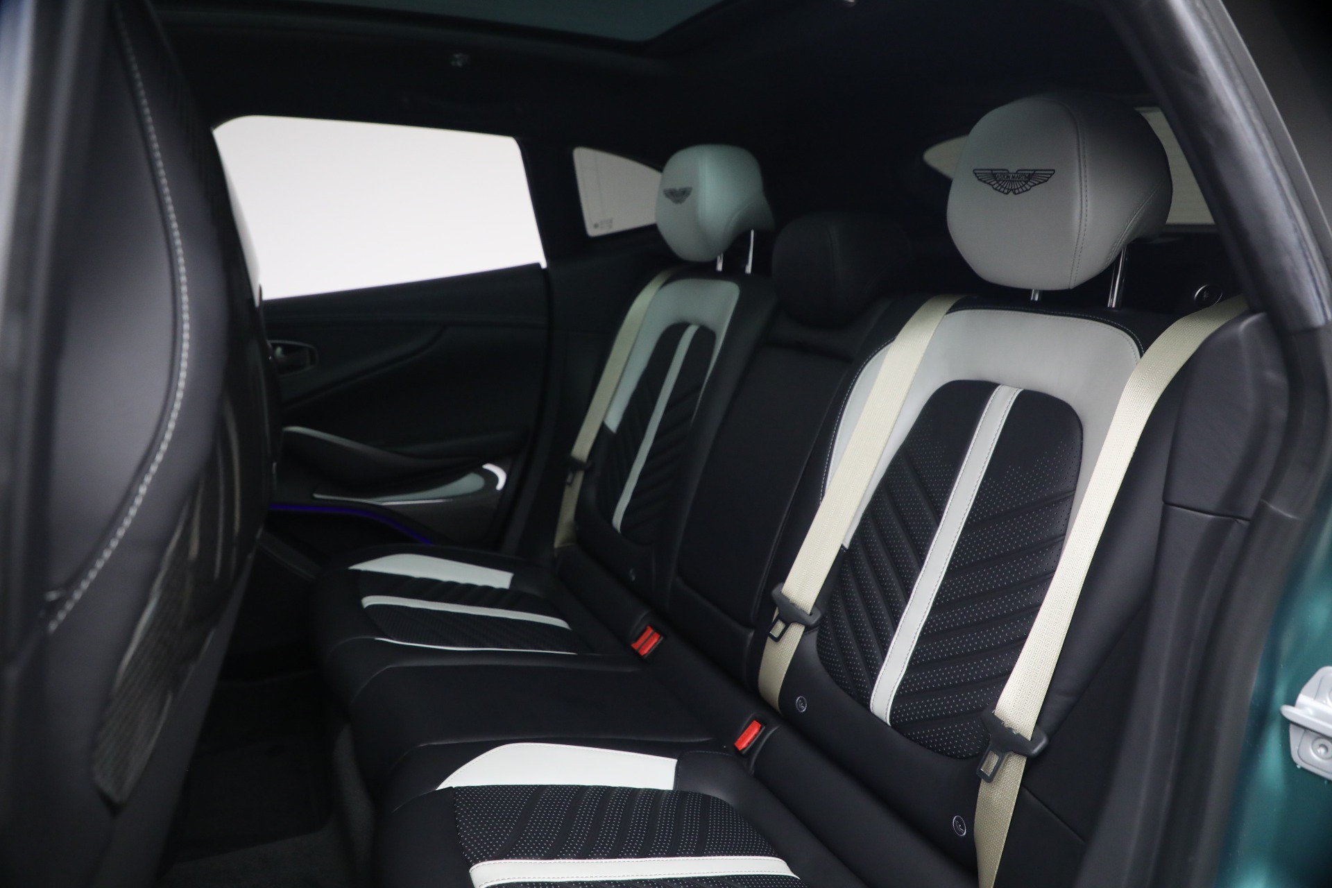 Used-2023-Aston-Martin-DBX-707