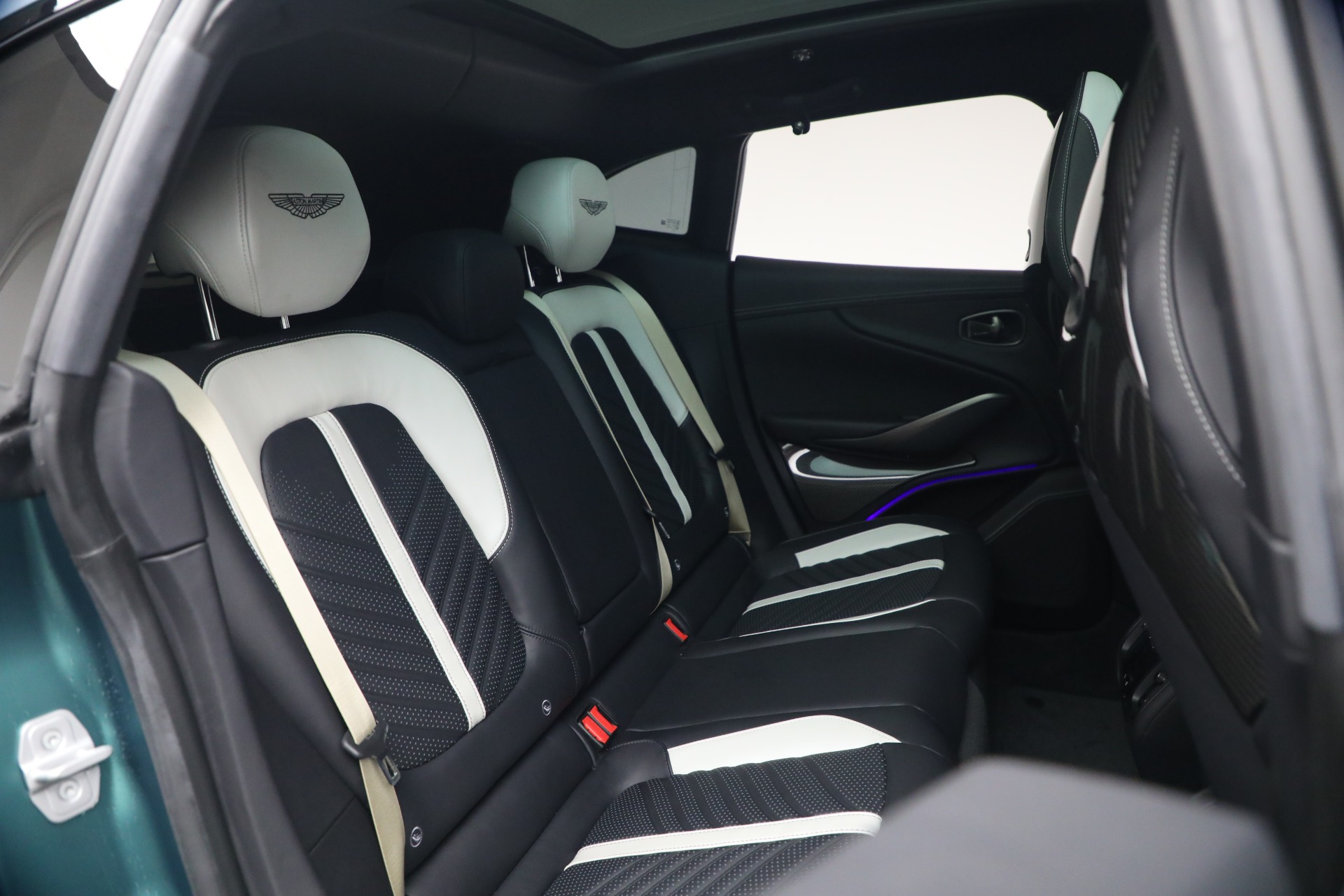 Used-2023-Aston-Martin-DBX-707