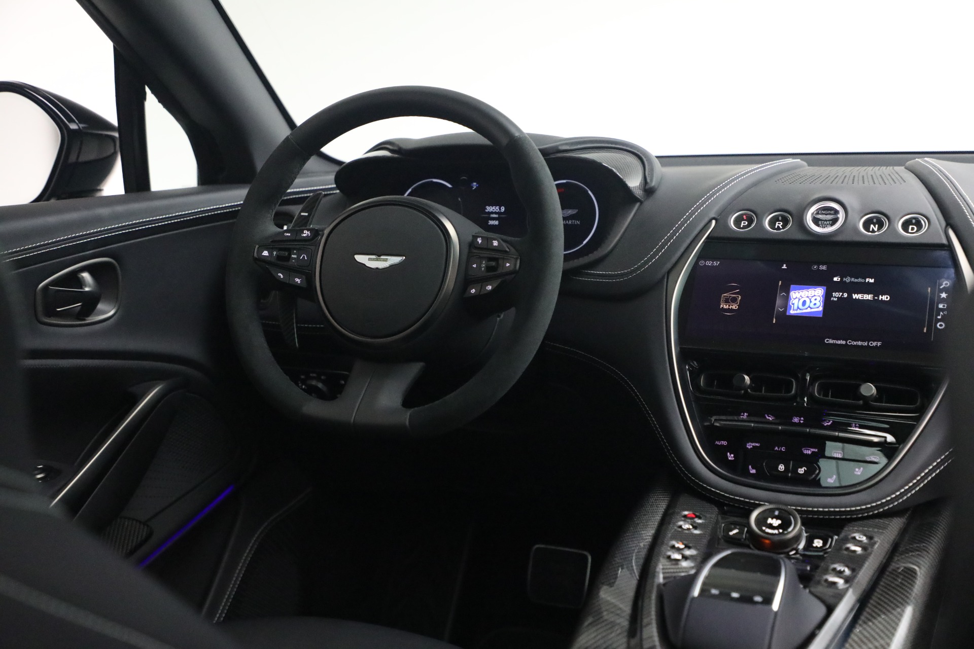 Used-2023-Aston-Martin-DBX-707