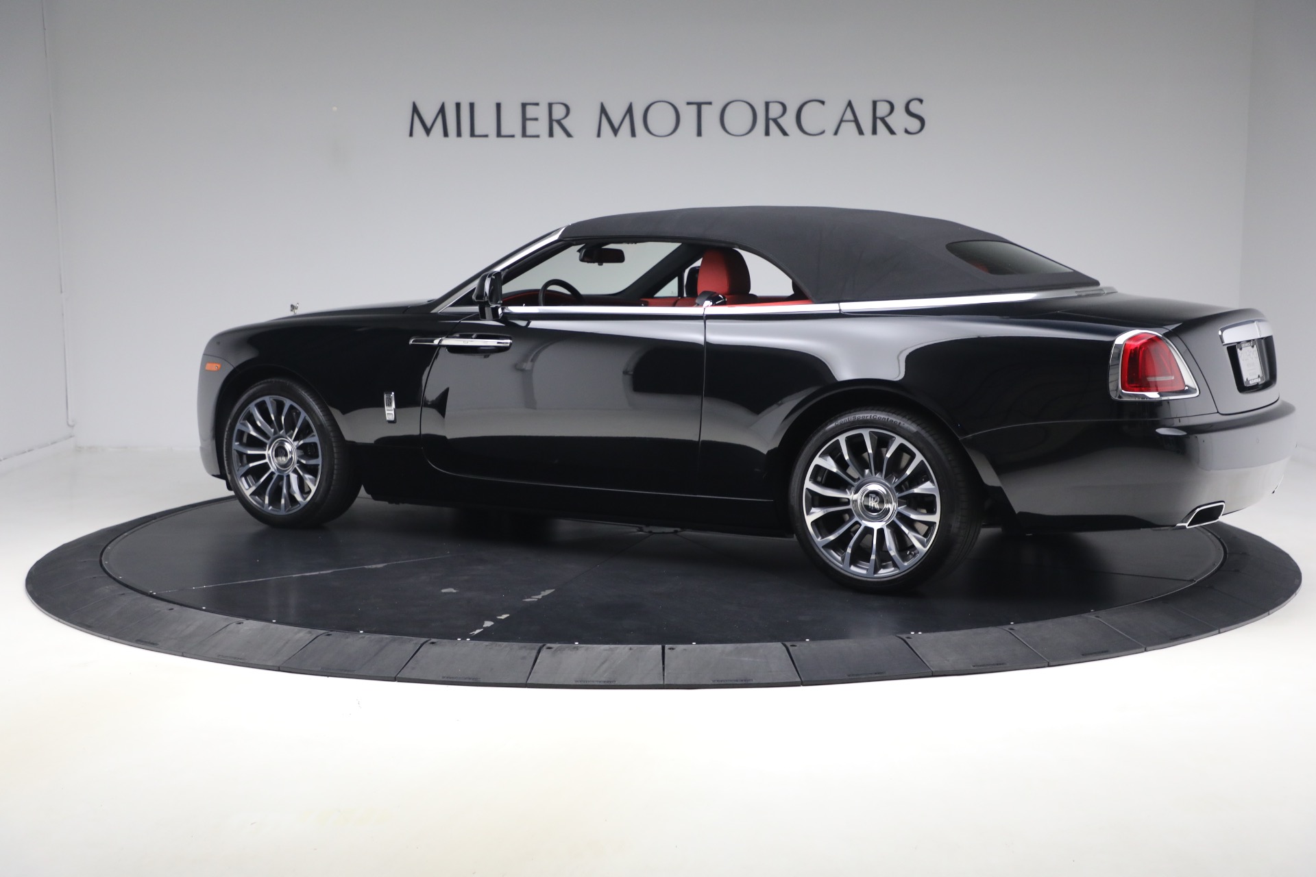 Used-2020-Rolls-Royce-Dawn