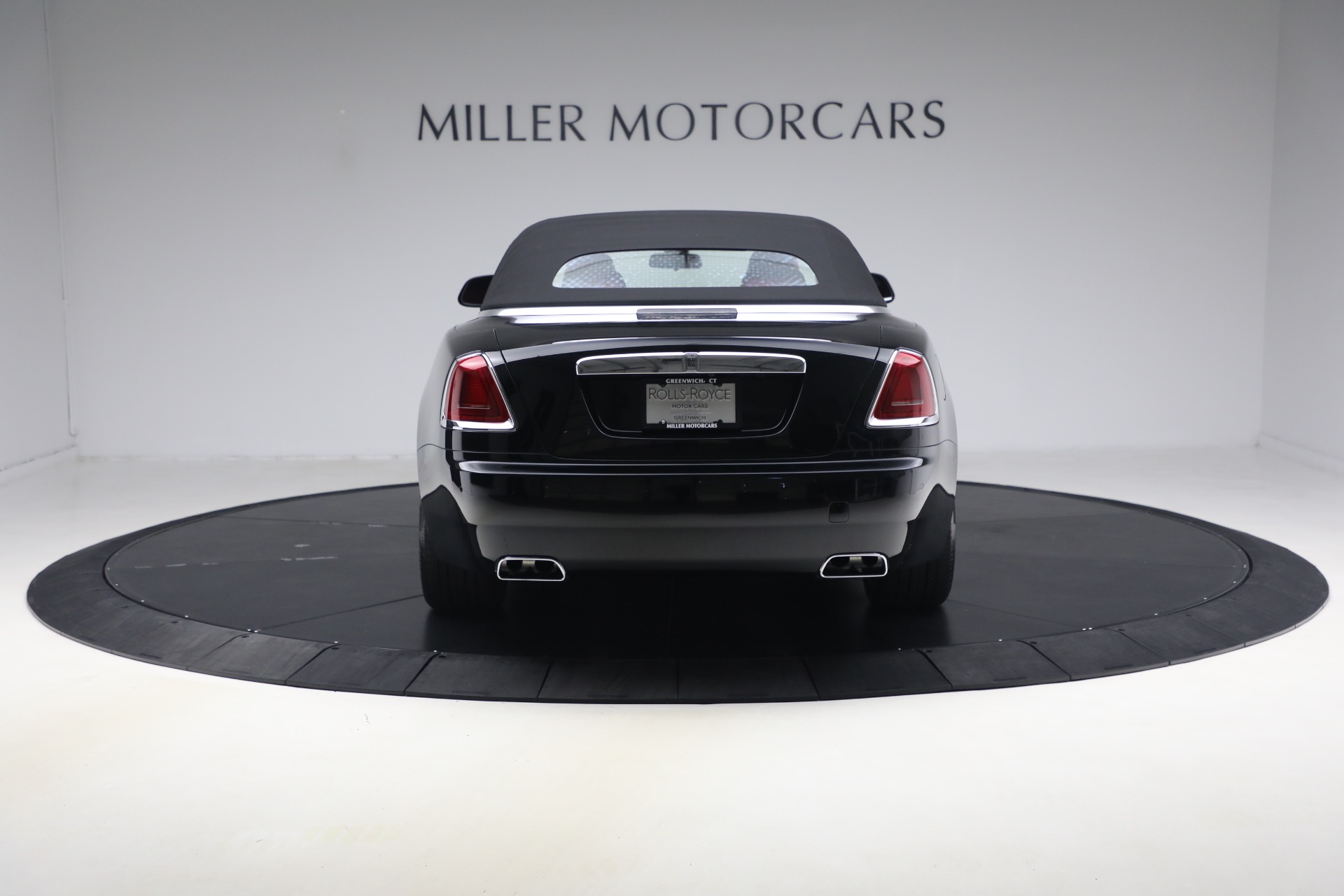 Used-2020-Rolls-Royce-Dawn