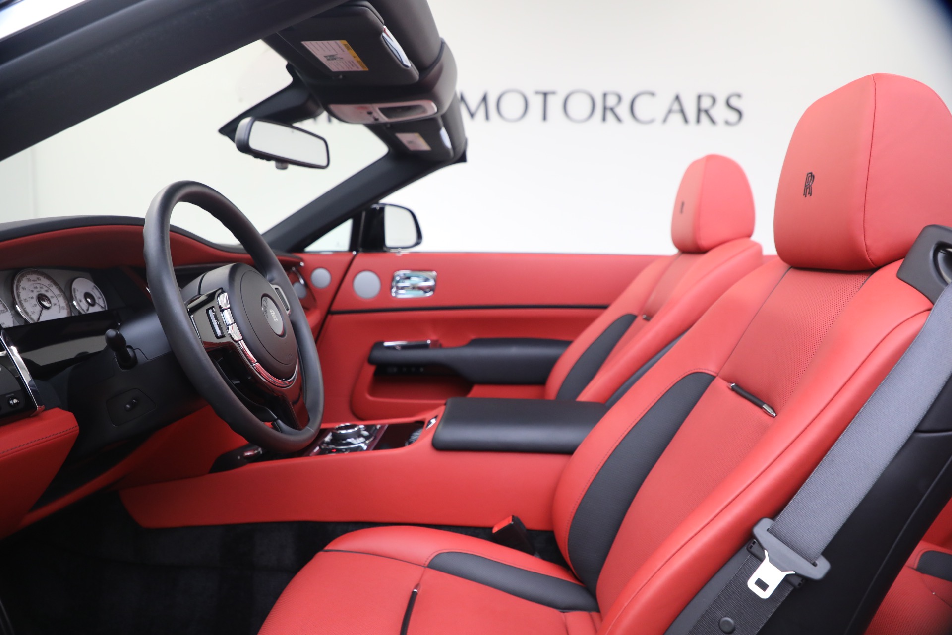 Used-2020-Rolls-Royce-Dawn