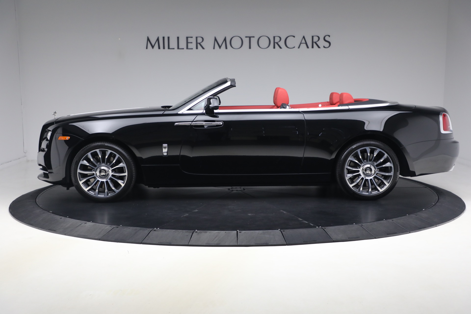 Used-2020-Rolls-Royce-Dawn