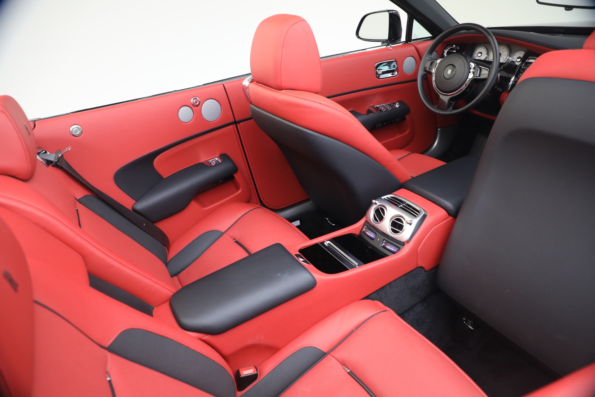 Used-2020-Rolls-Royce-Dawn