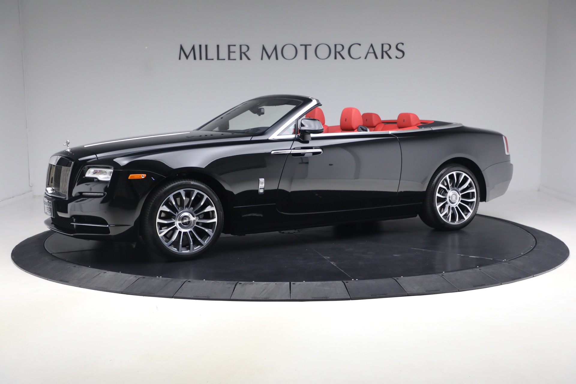 Used-2020-Rolls-Royce-Dawn
