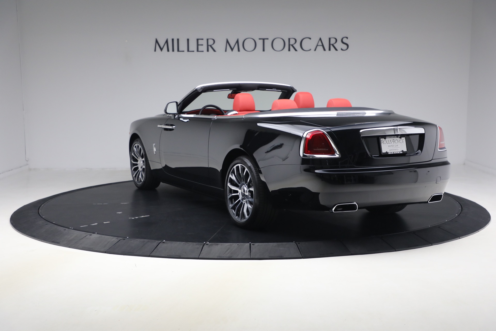 Used-2020-Rolls-Royce-Dawn