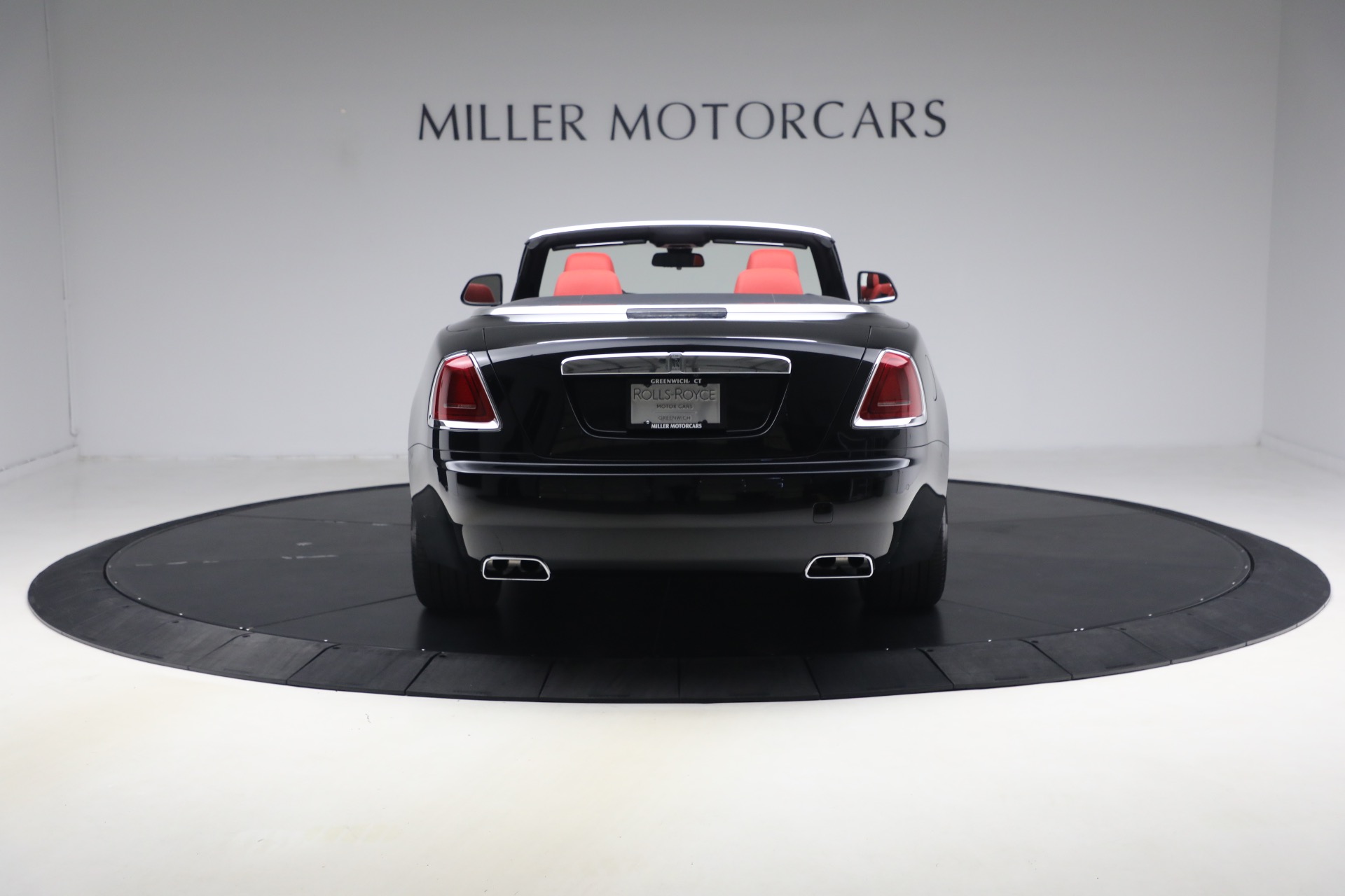 Used-2020-Rolls-Royce-Dawn