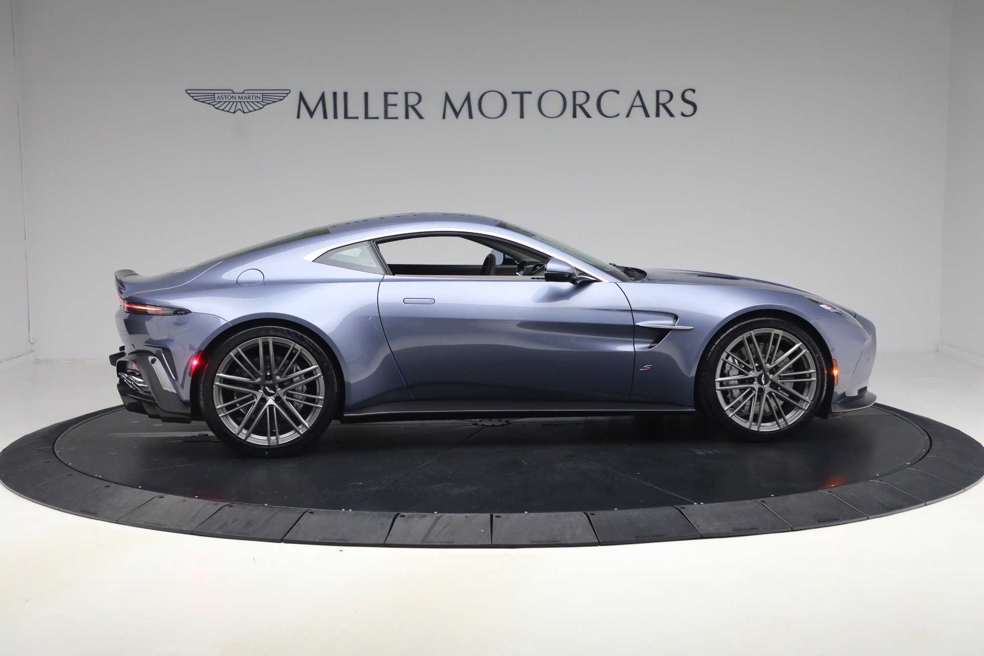 New-2026-Aston-Martin-Vantage-S