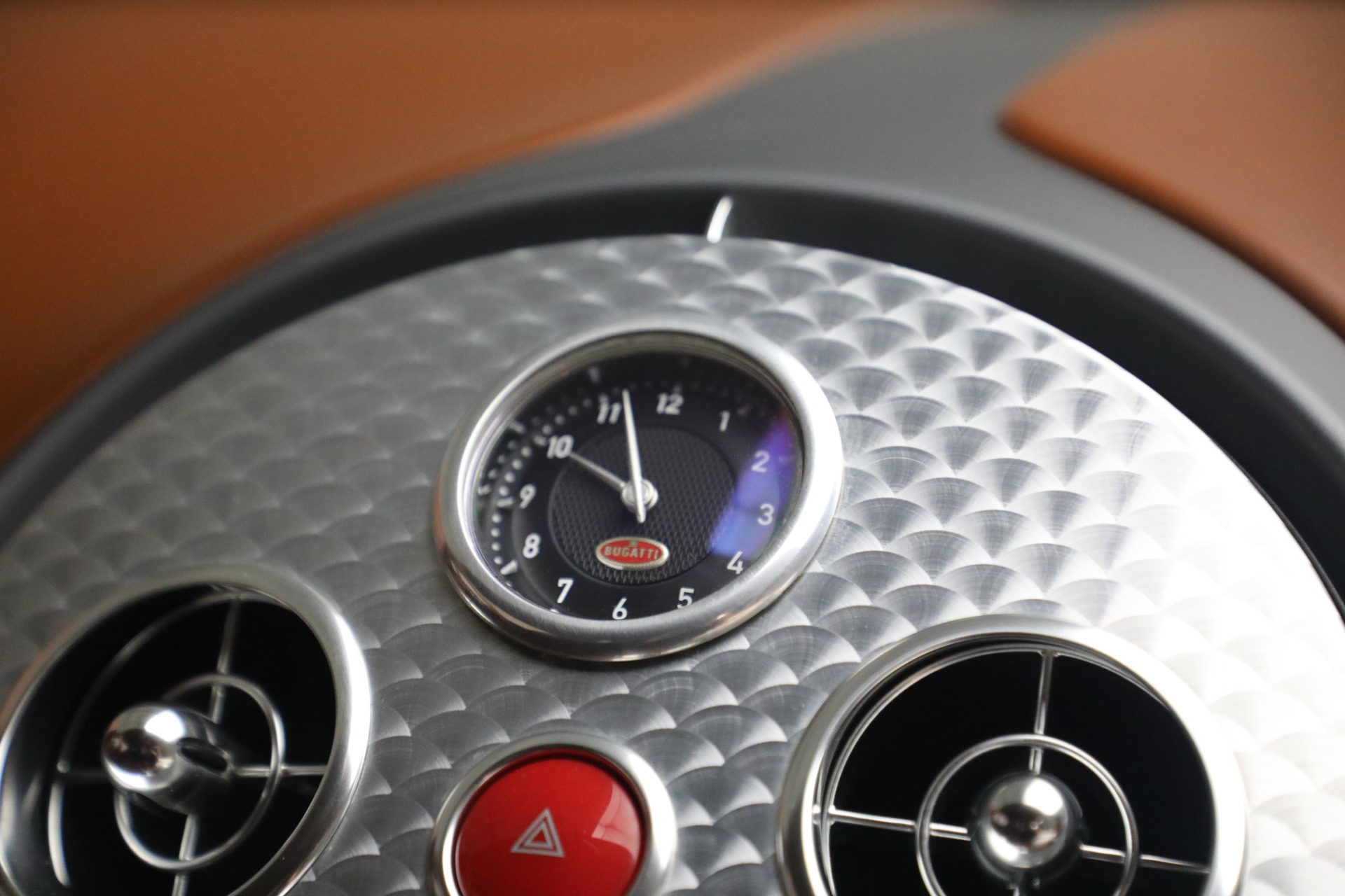 Used-2006-Bugatti-Veyron-164