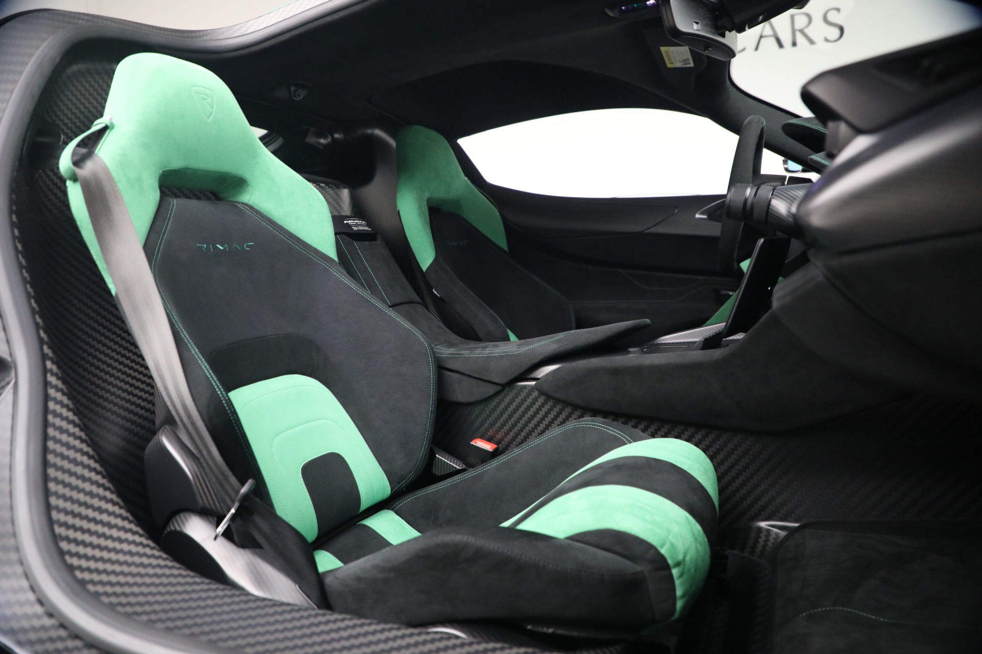 Used-2023-Rimac-Nevera-Time-Attack