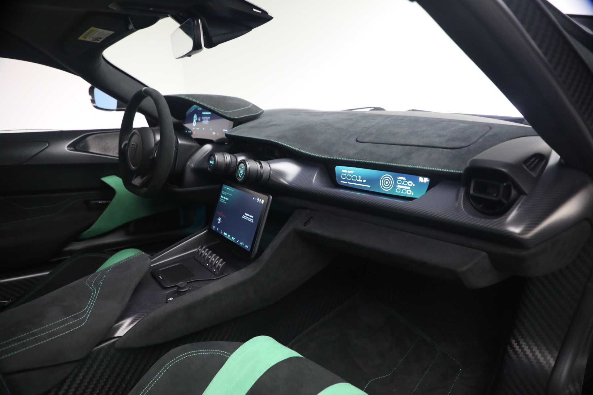 Used-2023-Rimac-Nevera-Time-Attack