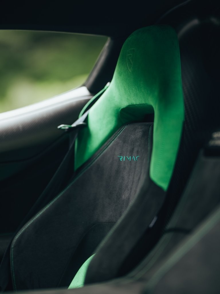 Used-2023-Rimac-Nevera-Time-Attack