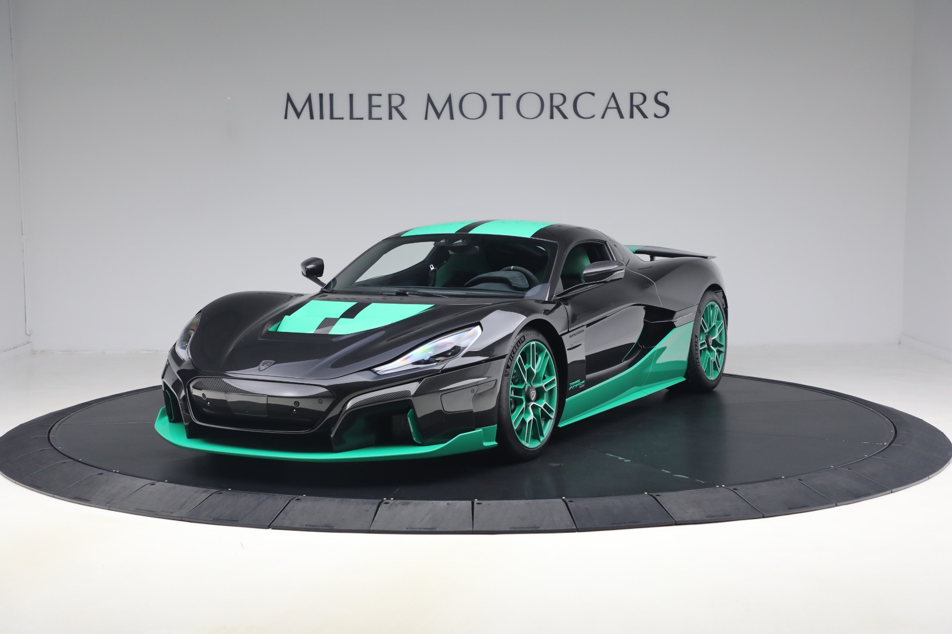 Used-2023-Rimac-Nevera-Time-Attack