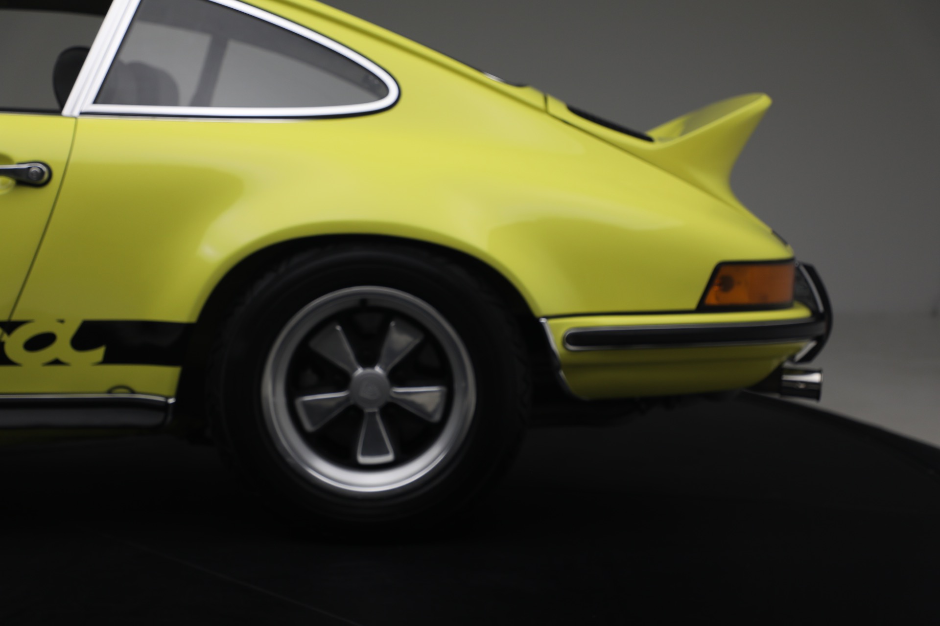 Used-1973-Porsche-911-Carrera-RS-M472