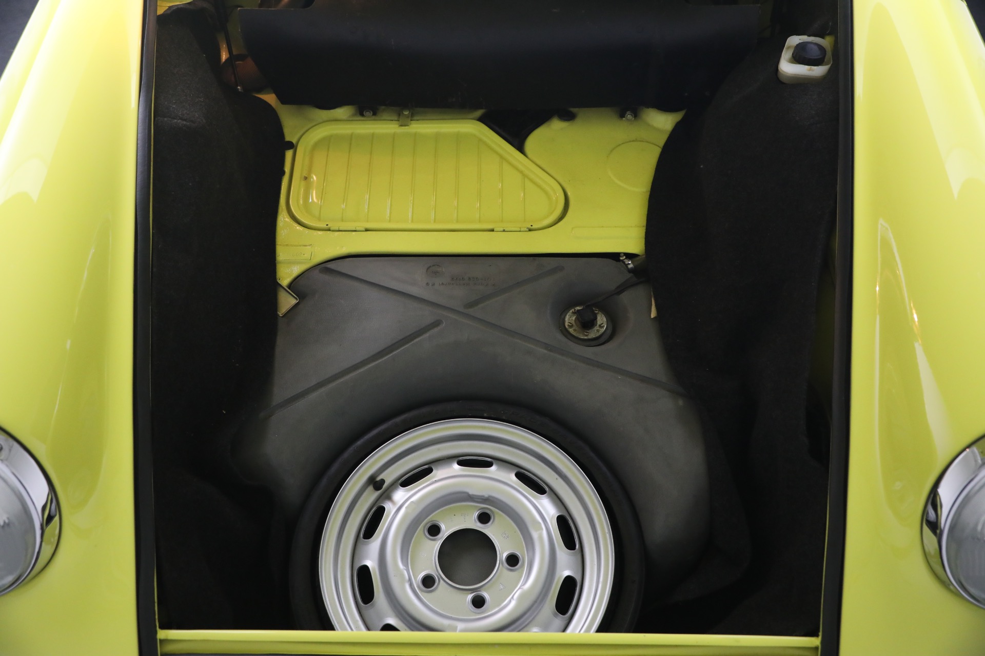 Used-1973-Porsche-911-Carrera-RS-M472