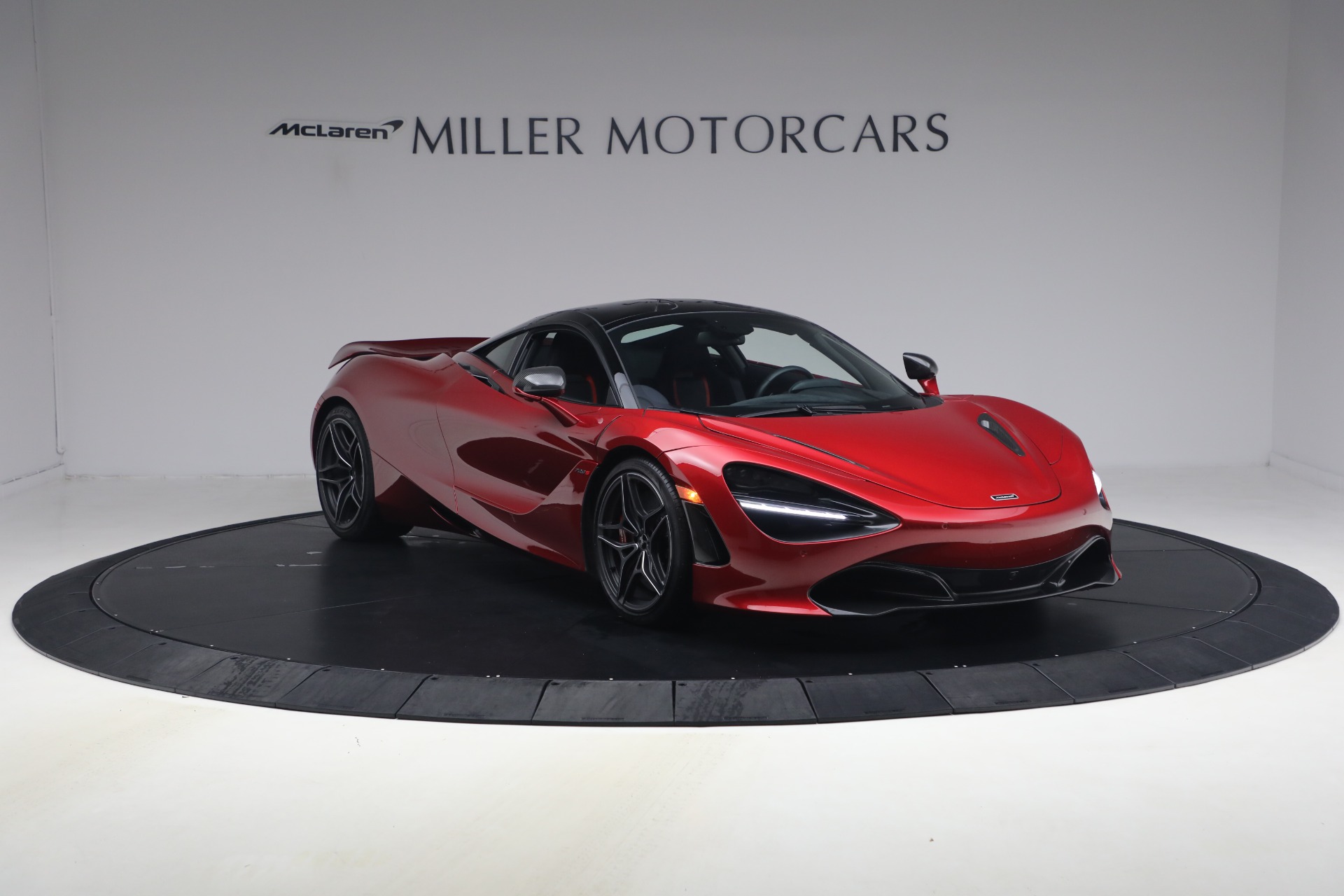 Used-2019-McLaren-720S-Performance