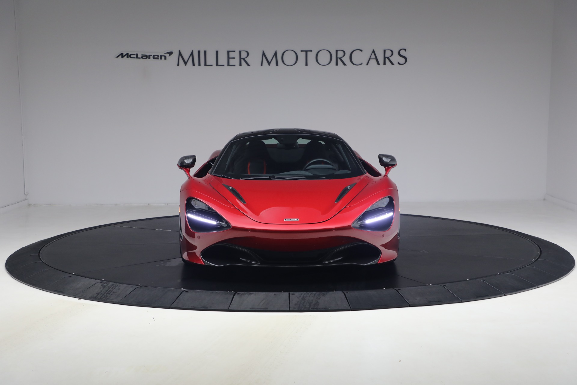 Used-2019-McLaren-720S-Performance
