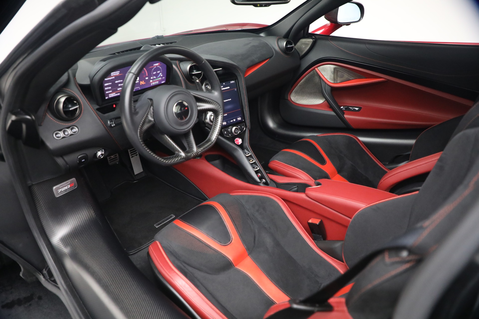 Used-2019-McLaren-720S-Performance