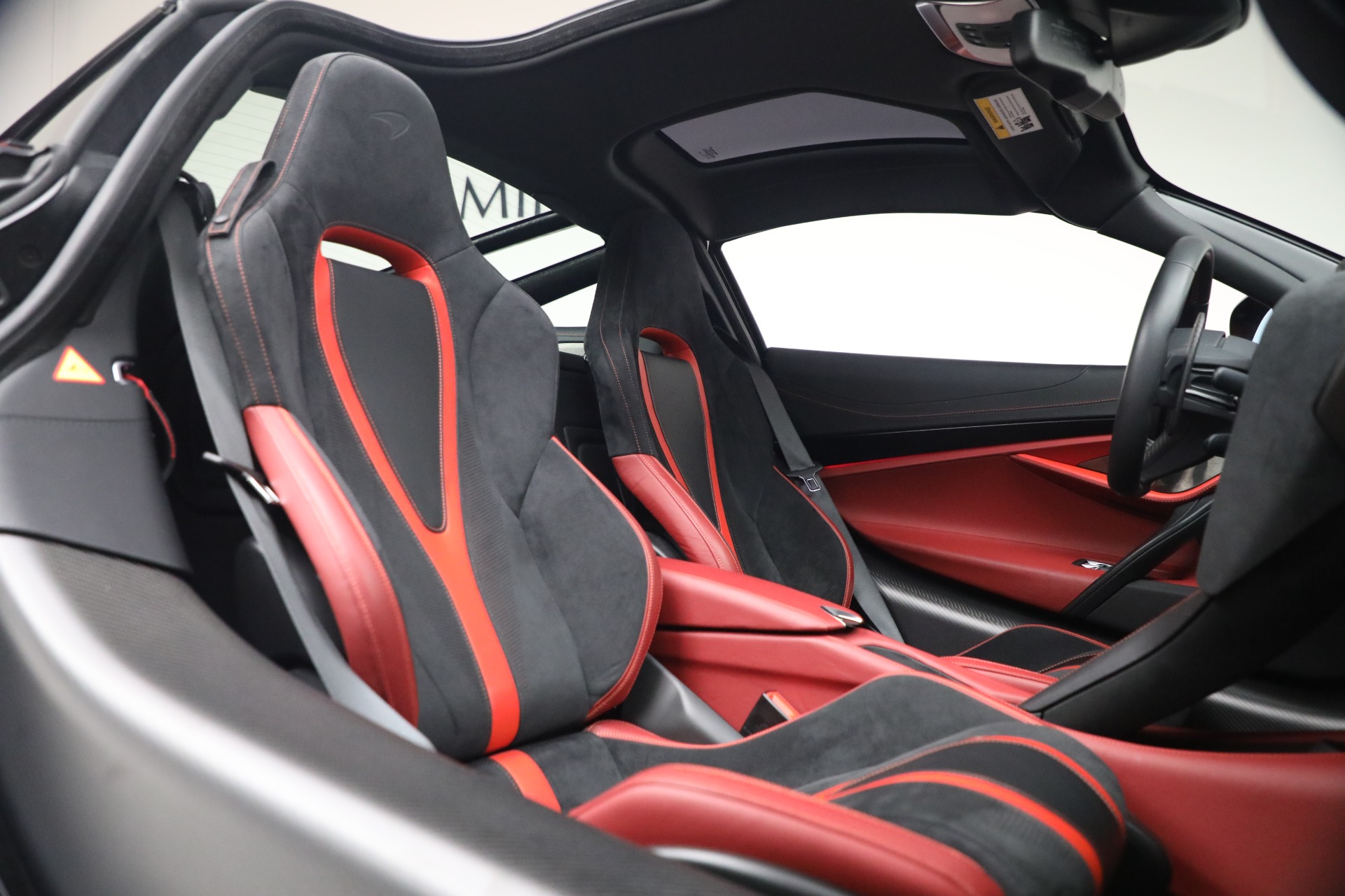Used-2019-McLaren-720S-Performance