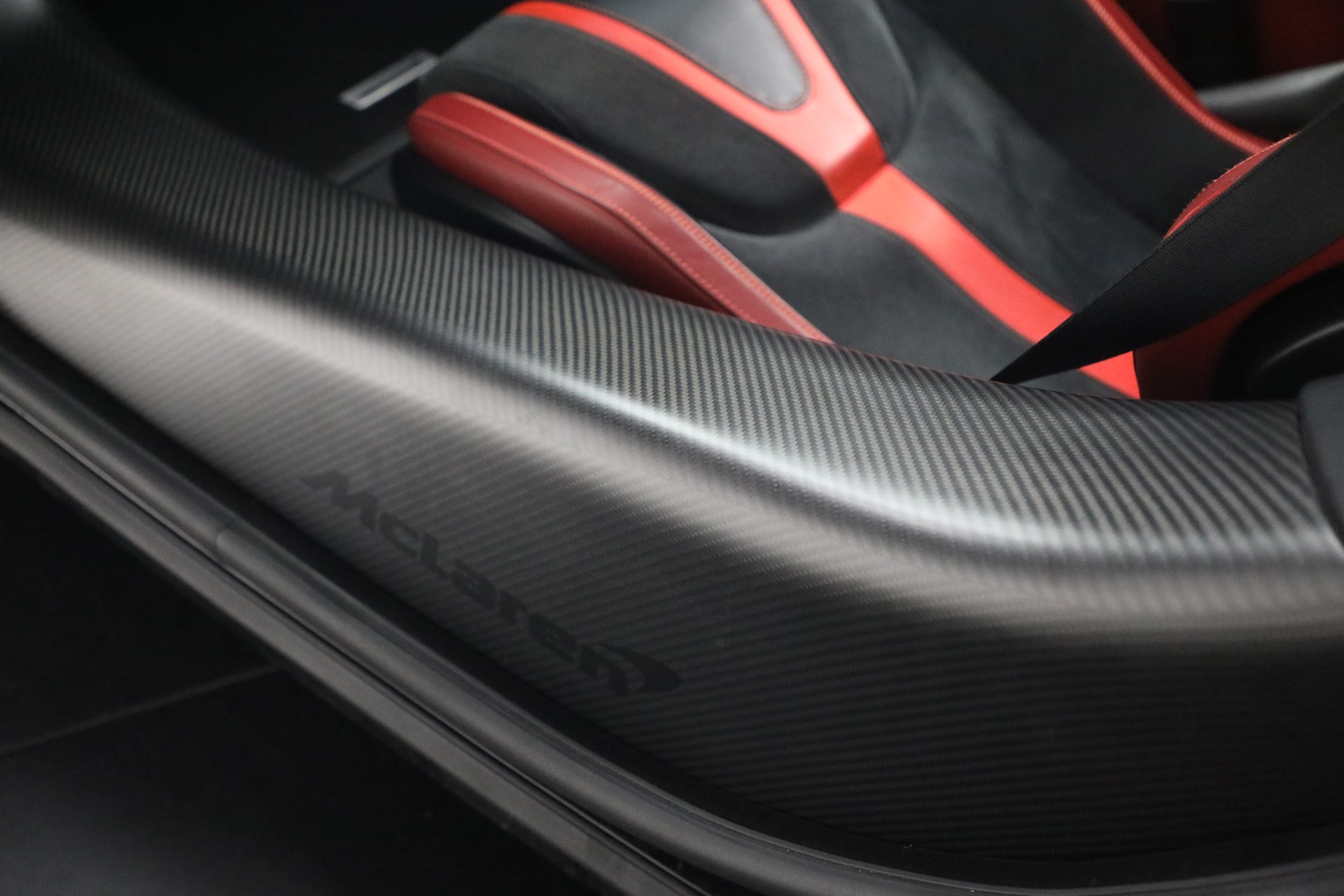 Used-2019-McLaren-720S-Performance