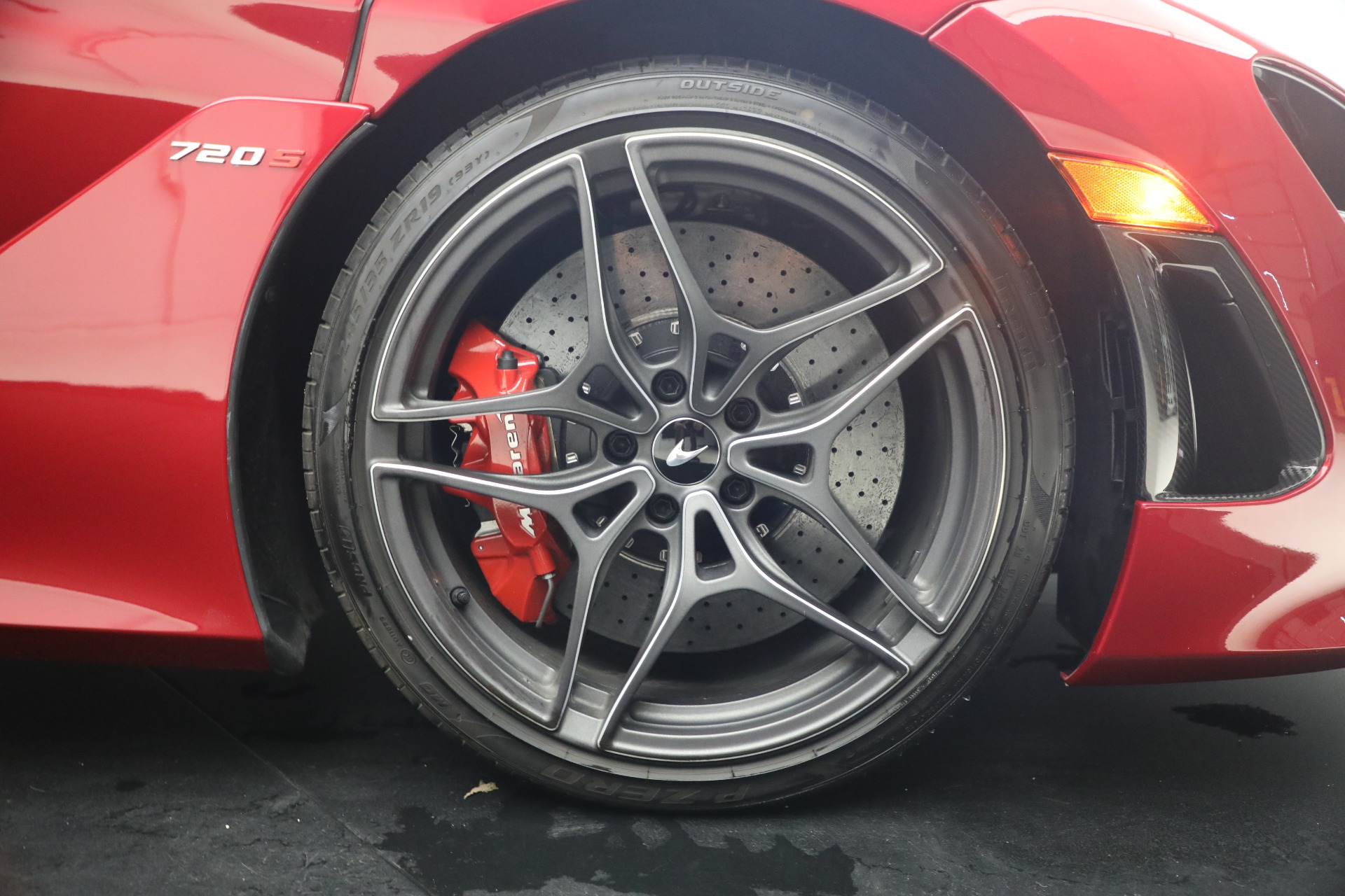 Used-2019-McLaren-720S-Performance