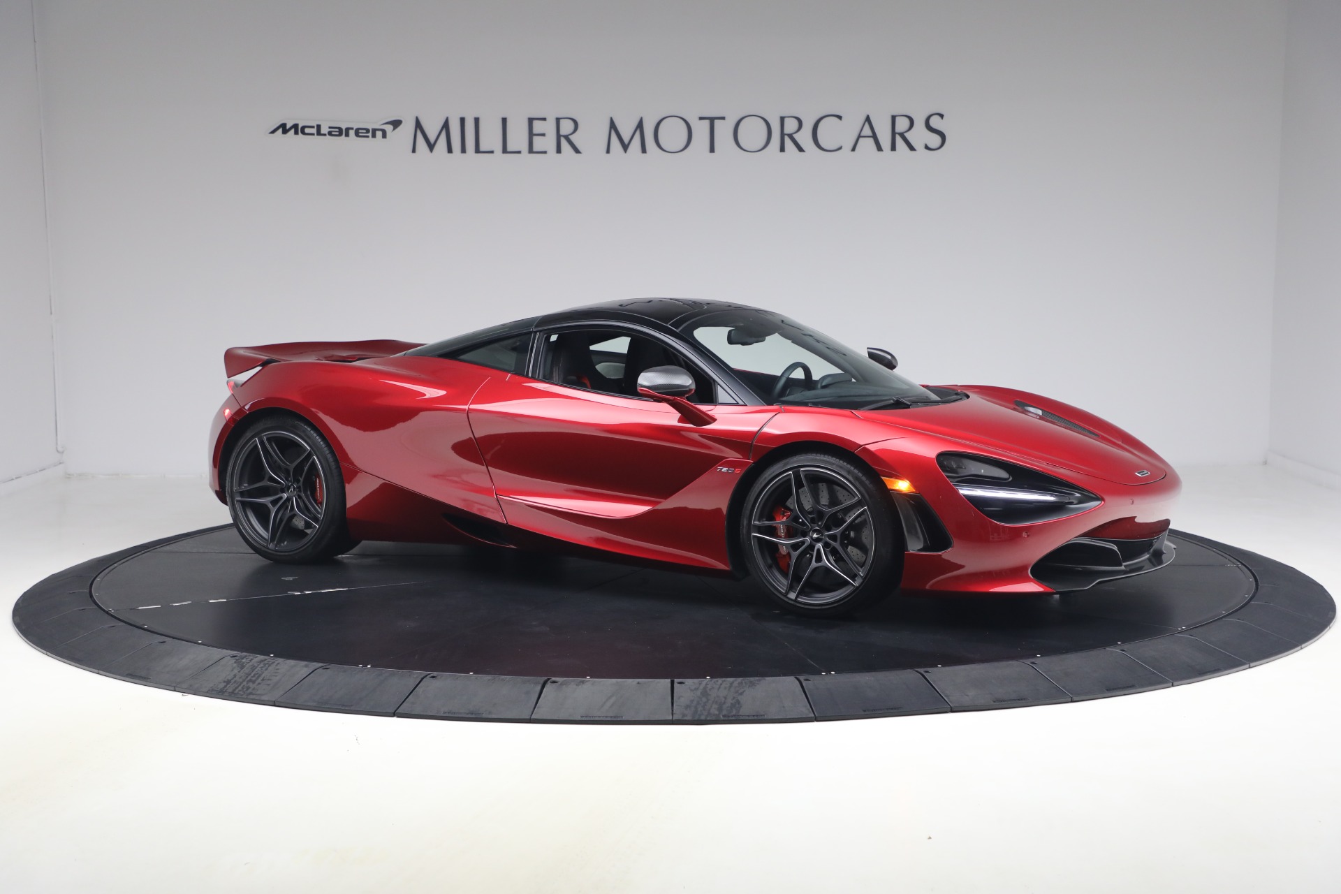 Used-2019-McLaren-720S-Performance