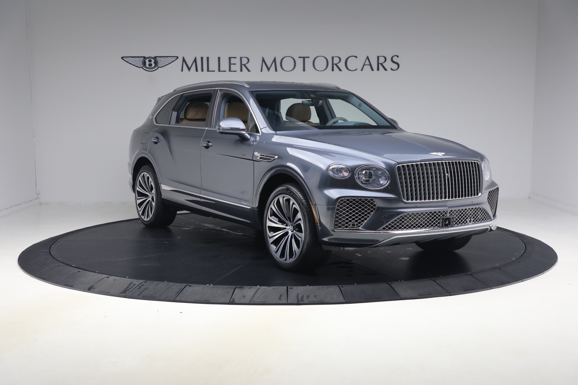 Used-2026-Bentley-Bentayga-EWB-Azure-V8