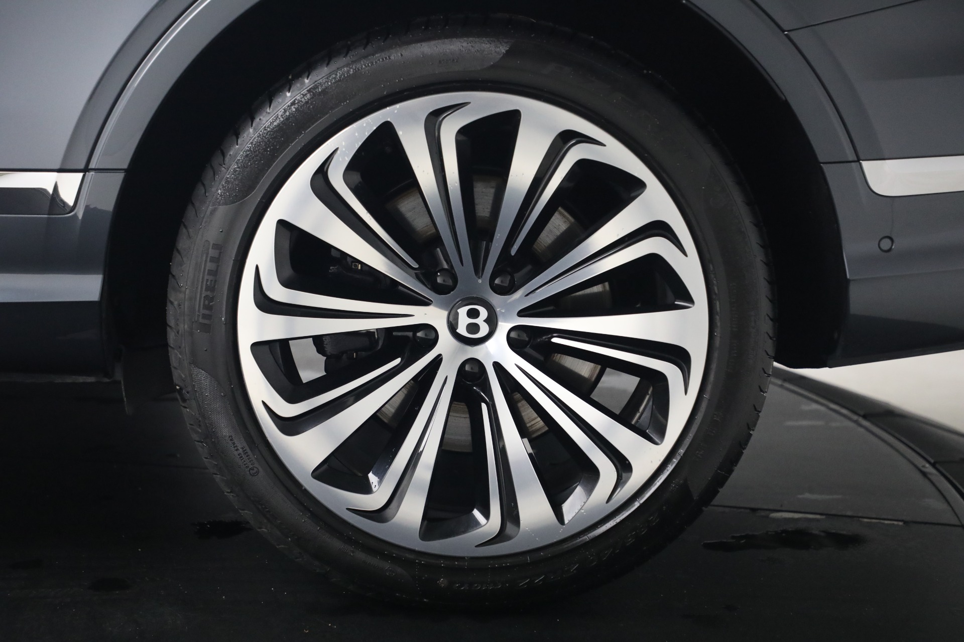 Used-2026-Bentley-Bentayga-EWB-Azure-V8