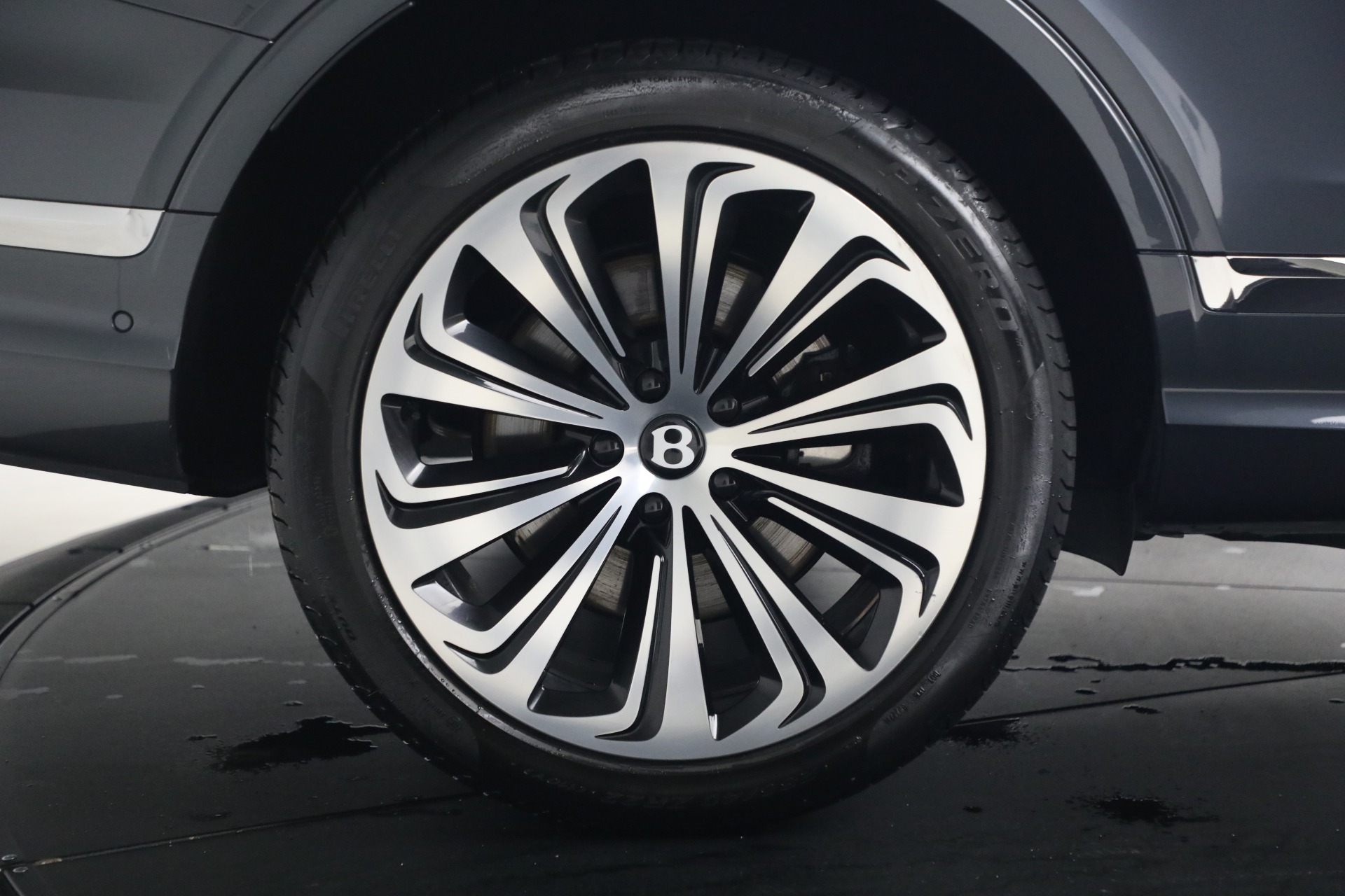 Used-2026-Bentley-Bentayga-EWB-Azure-V8