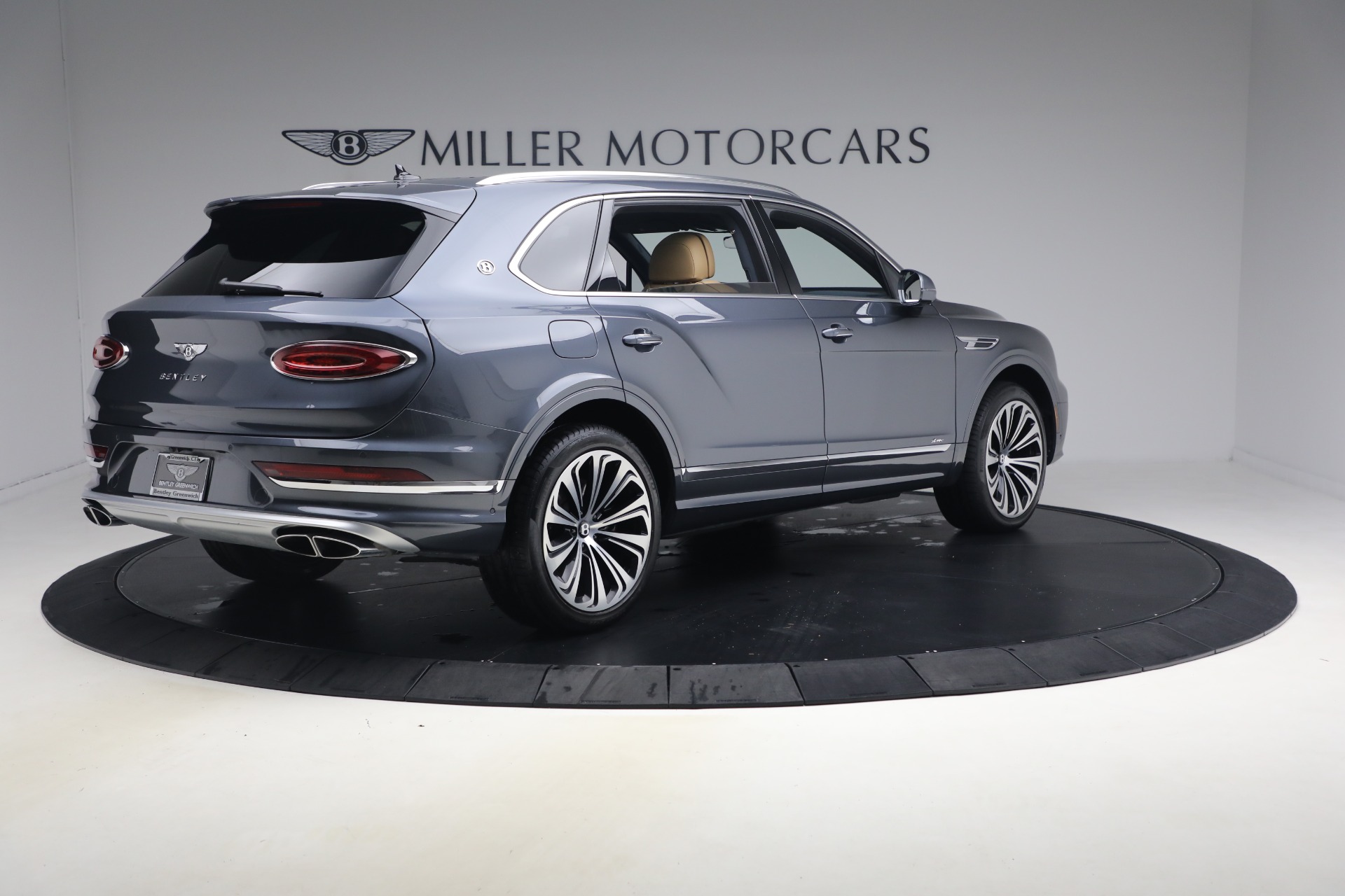 Used-2026-Bentley-Bentayga-EWB-Azure-V8
