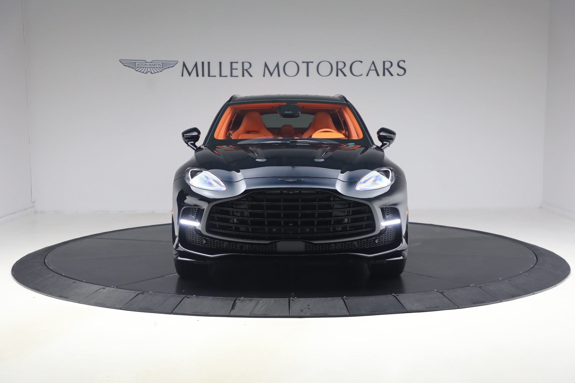 Used-2025-Aston-Martin-DBX-707