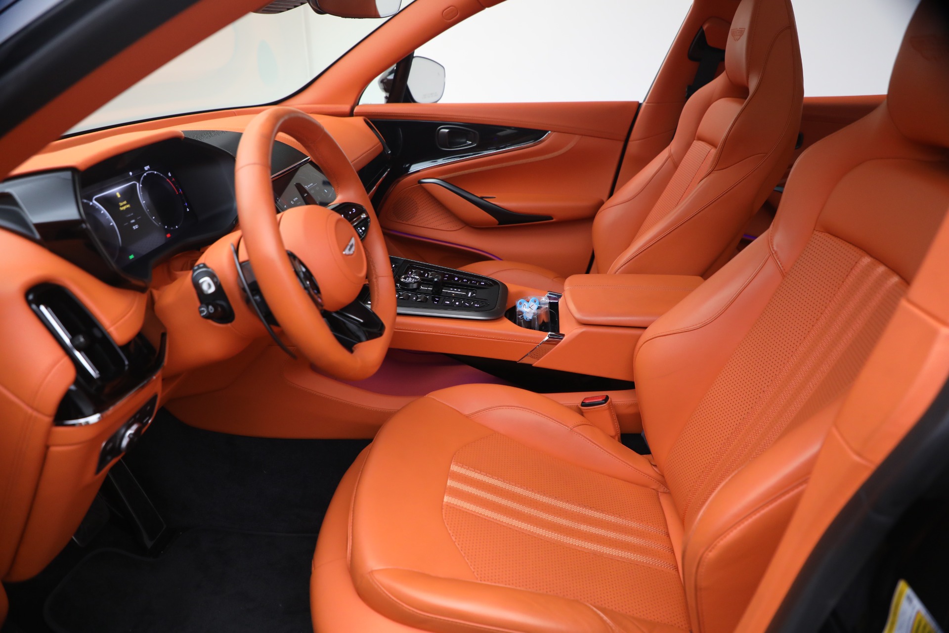 Used-2025-Aston-Martin-DBX-707