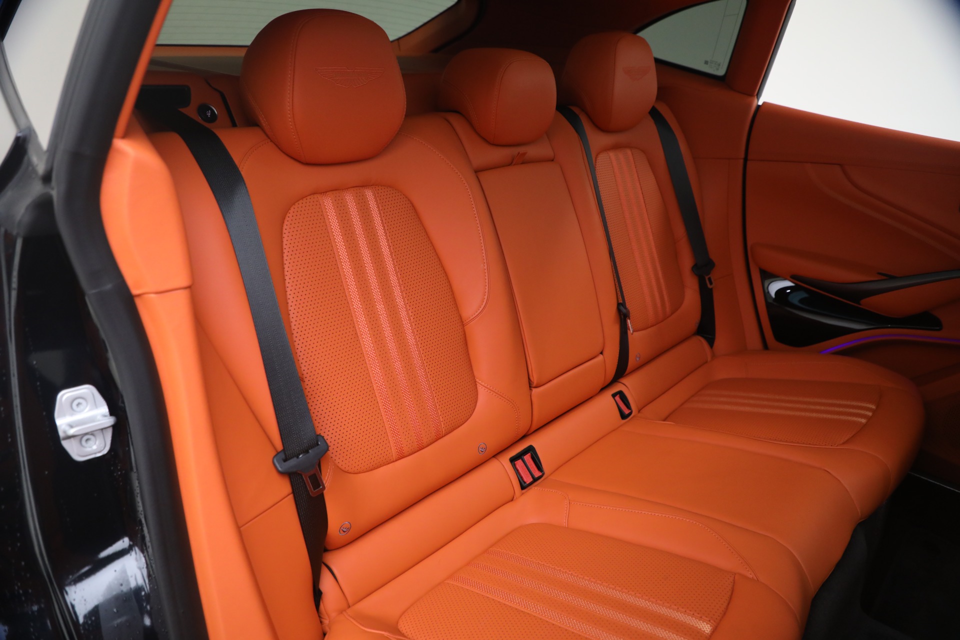 Used-2025-Aston-Martin-DBX-707
