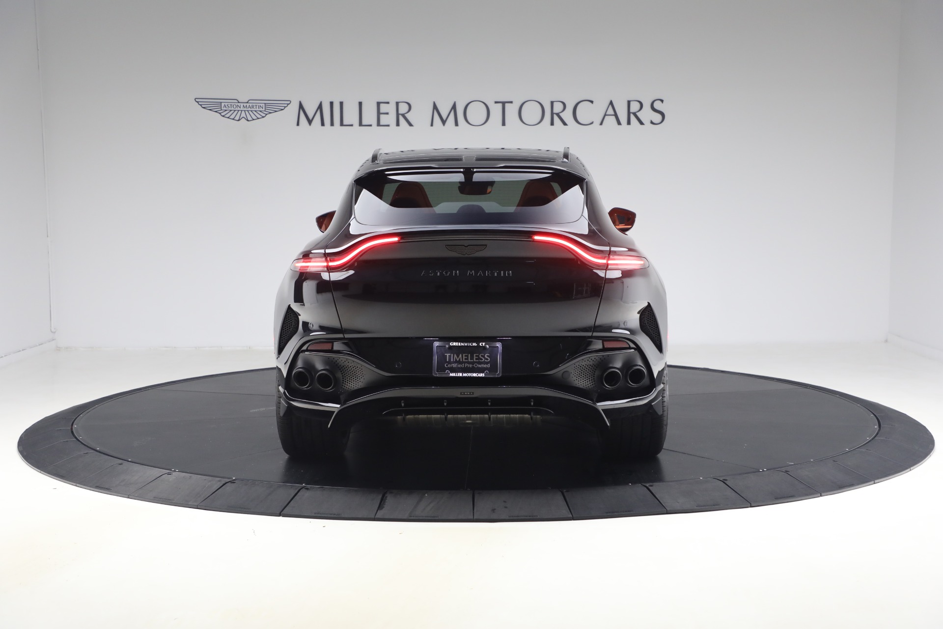 Used-2025-Aston-Martin-DBX-707