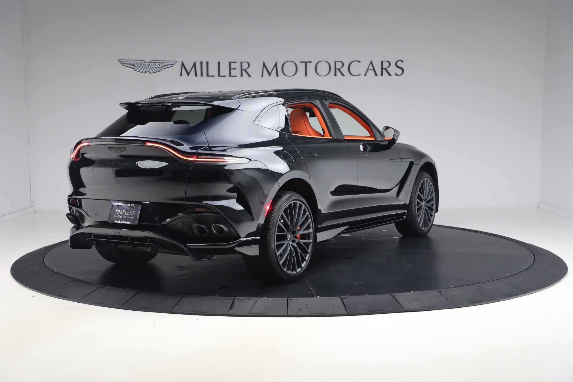 Used-2025-Aston-Martin-DBX-707