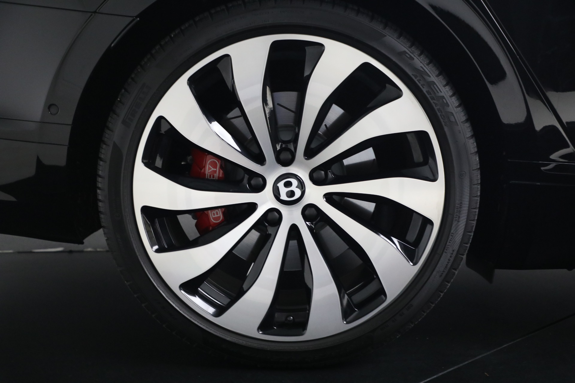 Used-2022-Bentley-Flying-Spur-Hybrid